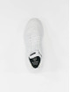 adidas Originals Сникеры Geodiver Primeblue белый