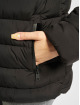 Champion Puffer Jacket Hooded Polyfilled schwarz