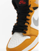Jordan Sneaker High Element Gore-Tex orange