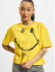 Karl Kani Camiseta Small Signature Smiley Cropped amarillo