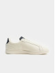 Lacoste Baskets Carnaby Pro 123 2 SMA blanc