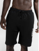 Lonsdale London Shortsit Fringford musta