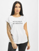 Mister Tee T-Shirt Never Out Of Style white