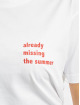 Mister Tee T-skjorter Missing Summer hvit