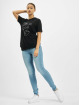 Mister Tee T-skjorter One Line Rose svart