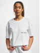 New Balance Camiseta Essentials Graphic blanco