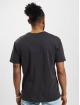 New Balance Camiseta Essentials Puff Print gris