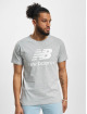 New Balance Camiseta Essentials Logo gris