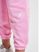 New Balance Jogging Essentials magenta