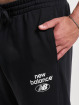 New Balance joggingbroek Essentials zwart