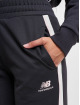 New Balance Joggingbyxor Athletics 70s Run grå
