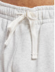 New Balance shorts Essentials Fleece grijs