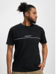 New Balance T-paidat Essentials Graphic musta