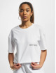 New Balance T-paidat Essentials Graphic valkoinen