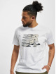 New Balance T-paidat Essentials Monumental Graphic valkoinen