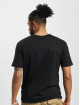 New Balance T-Shirt Athletics Out Of Bounds noir