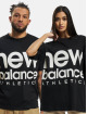 New Balance T-Shirt Athletics Out Of Bounds schwarz