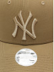 New Era Gorra Snapback League Essential 9 Forty New York Yankees beis