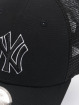 New Era Gorra Trucker MLB New York Yankees Home Field 9Forty negro