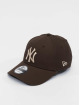New Era Snapback Caps MLB New York Yankees League Essential 9Forty brazowy