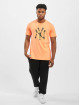 New Era T-Shirty MLB NY Yankees Infill Team Logo pomaranczowy