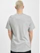 Nike Camiseta NSW Sustainability gris