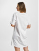 Nike jurk Essential Short Sleeve wit