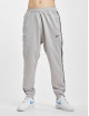 Nike Pantalón deportivo Sportswear Repeat gris