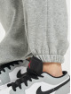 Nike Pantalón deportivo NSW gris
