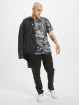 Nike Performance T-shirt Dri-Fit Legend Camo All Over Print grigio