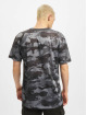 Nike Performance t-shirt Dri-Fit Legend Camo All Over Print grijs