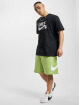 Nike Short Sportswear Club green
