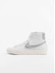 Nike Sneaker Blazer Mid weiß