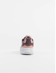 Nike Sneakers React Live lilla
