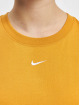 Nike T-paidat Sportswear keltainen