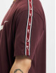 Nike T-paidat NSW Repeat Sw punainen