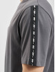 Nike T-Shirt Repeat grey