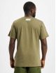 Nike T-Shirt Repeat olive