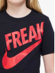 Nike T-Shirt Giannis Freak Dots schwarz