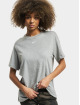 Nike T-shirts W Nsw Essential grå