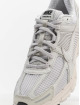 Nike Tennarit Zoom Vomero 26 harmaa