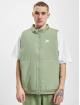 Nike Weste Therma Fit Club Insulated grün