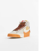 Nike Zapatillas de deporte Blazer Mid '77 Vintage beis
