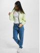 Puma Chaqueta de entretiempo Dare To Woven Cropped verde