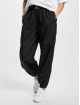 Puma Tygbyxor Dare To Woven svart