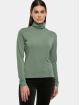 Urban Classics Longsleeve Ladies Modal Turtleneck groen