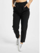 Urban Classics Pantalon chino Ladies Cropped noir