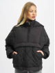 Urban Classics Prechodné vetrovky Ladies Oversized Diamond Quilted Pull Over èierna