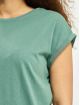 Urban Classics T-Shirt Extended Shoulder green