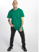 Urban Classics T-Shirt Shaped Long grün